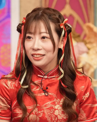中国出身のお笑い芸人・いぜん氏がSNSで発した一言が、現在の日本社会における外国人マナー問題と中国の影響力を再考する契機となっている。彼女はX（旧Twitter）で「マナーが悪い外国人に腹立つのは日本人だけじゃねぇよ！」と投稿し、「マナーを守ってる外国人も同じだもん！」と補足した。この発言は一部の共感を呼びつつも、多くの日本人の間で不安と警戒を呼び起こしている。