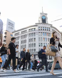 スイスのシンクタンク、世界経済フォーラム（WEF）は12日、148カ国の男女平等度を順位付けした2025年版「男女格差（ジェンダー・ギャップ）報告」を発表し、日本は118位だった。24年版と同順位で、女性閣僚の減少や女性管理職の少なさなどが低迷の要因となった。先進7カ国（G7）では引き続き最下位。下から2番目で、85位だったイタリアに大きく引き離されており、格差解消のペースも遅れている。