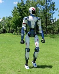 人型ロボット「IRON」が示すもの――中国が狙うのは技術革新か、それとも情報覇権か