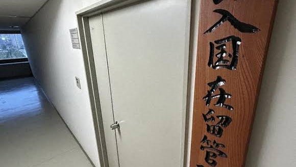 「経営・管理」ビザ新規入国が8割減　資本金500万円から3000万円へ厳格化、中国籍94万人時代に日本が塞ぎ始めた“会社設立による移住ルート”