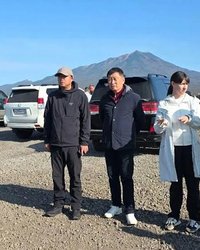 中国代表団が北方領土・択捉島を訪問―観光施設の建設候補地や養魚場などを視察―ウニやナマコに興味―日本政府「ロシアの手続きに沿った北方